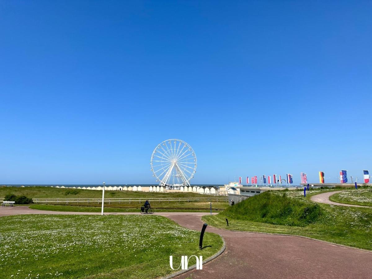 Charmante Maison En Pierre - Centre Ville - Plage Ouistreham Exterior foto